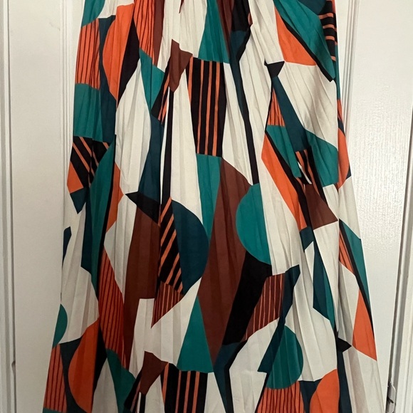 Geometric Patterned Skirt - Multicolor - Picture 3 of 3